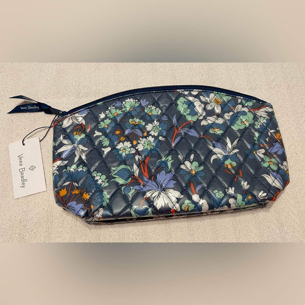Vera Bradley Grand Travel cosmetic bag